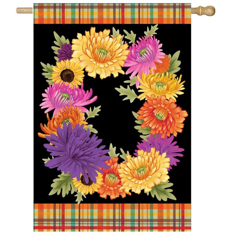 Fleur Of Mums House Flag